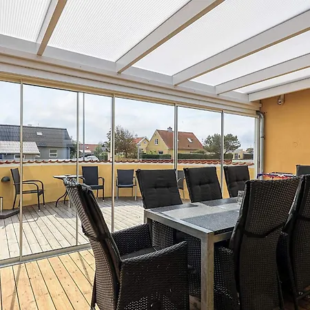 8 Person In Skagen-by Traum סקאגן